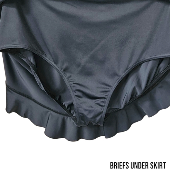 LANEBRYANT Plus Size Black Ruffle Hem MiniSwim skirt With Built In Brief Size 22 - Picture 6 of 10